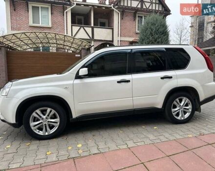 Білий Ніссан ІксТрейл, об'ємом двигуна 2 л та пробігом 147 тис. км за 12500 $, фото 7 на Automoto.ua
