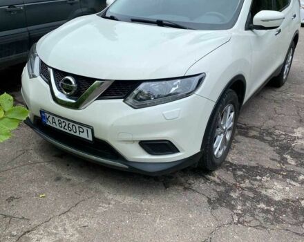 Белый Ниссан ИксТрейл, объемом двигателя 2.5 л и пробегом 200 тыс. км за 14200 $, фото 2 на Automoto.ua