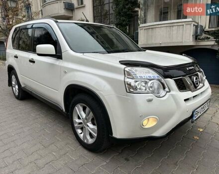 Білий Ніссан ІксТрейл, об'ємом двигуна 2 л та пробігом 147 тис. км за 12500 $, фото 2 на Automoto.ua