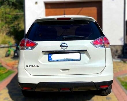 Белый Ниссан ИксТрейл, объемом двигателя 1.6 л и пробегом 190 тыс. км за 15000 $, фото 3 на Automoto.ua