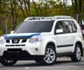Белый Ниссан ИксТрейл, объемом двигателя 2 л и пробегом 122 тыс. км за 13800 $, фото 4 на Automoto.ua