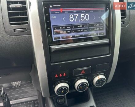 Білий Ніссан ІксТрейл, об'ємом двигуна 2 л та пробігом 147 тис. км за 12500 $, фото 17 на Automoto.ua