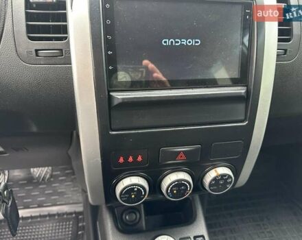 Білий Ніссан ІксТрейл, об'ємом двигуна 2 л та пробігом 147 тис. км за 12500 $, фото 15 на Automoto.ua