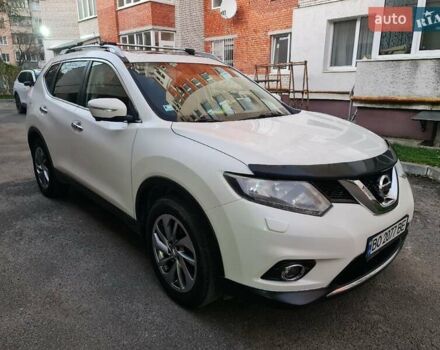 Білий Ніссан ІксТрейл, об'ємом двигуна 2 л та пробігом 53 тис. км за 16200 $, фото 1 на Automoto.ua