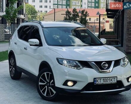 Белый Ниссан ИксТрейл, объемом двигателя 1.6 л и пробегом 154 тыс. км за 16500 $, фото 1 на Automoto.ua