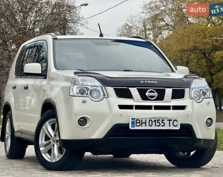 Білий Ніссан ІксТрейл, об'ємом двигуна 2 л та пробігом 147 тис. км за 9999 $, фото 4 на Automoto.ua
