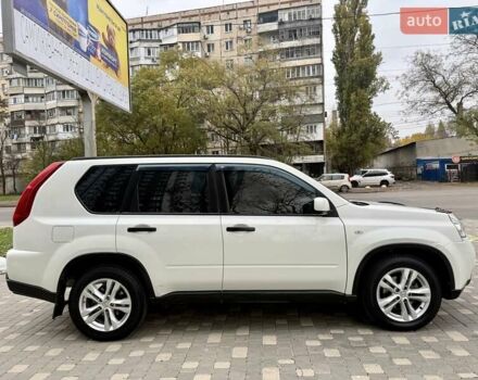 Білий Ніссан ІксТрейл, об'ємом двигуна 2 л та пробігом 147 тис. км за 9999 $, фото 12 на Automoto.ua