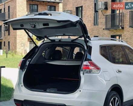 Белый Ниссан ИксТрейл, объемом двигателя 1.6 л и пробегом 154 тыс. км за 16500 $, фото 18 на Automoto.ua