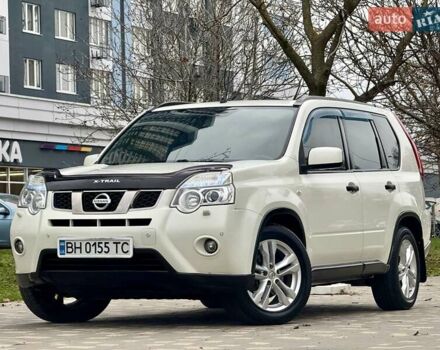 Білий Ніссан ІксТрейл, об'ємом двигуна 2 л та пробігом 147 тис. км за 9999 $, фото 16 на Automoto.ua