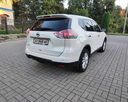 Белый Ниссан ИксТрейл, объемом двигателя 1.6 л и пробегом 176 тыс. км за 14400 $, фото 2 на Automoto.ua