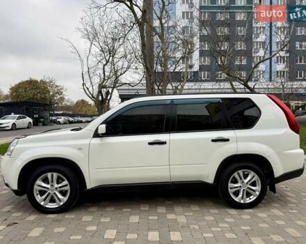 Білий Ніссан ІксТрейл, об'ємом двигуна 2 л та пробігом 147 тис. км за 9999 $, фото 7 на Automoto.ua