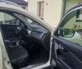 Белый Ниссан ИксТрейл, объемом двигателя 1.6 л и пробегом 258 тыс. км за 15300 $, фото 2 на Automoto.ua