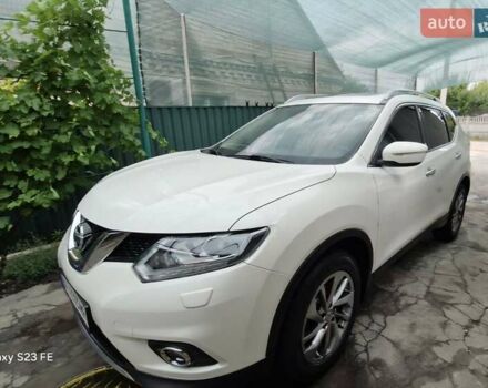 Білий Ніссан ІксТрейл, об'ємом двигуна 1.6 л та пробігом 204 тис. км за 15900 $, фото 1 на Automoto.ua