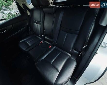 Белый Ниссан ИксТрейл, объемом двигателя 1.6 л и пробегом 154 тыс. км за 16500 $, фото 25 на Automoto.ua