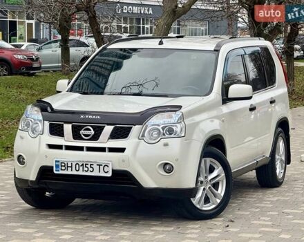 Білий Ніссан ІксТрейл, об'ємом двигуна 2 л та пробігом 147 тис. км за 9999 $, фото 19 на Automoto.ua