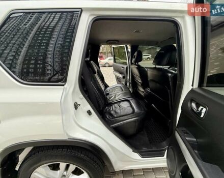 Білий Ніссан ІксТрейл, об'ємом двигуна 2 л та пробігом 147 тис. км за 9999 $, фото 64 на Automoto.ua