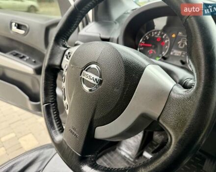 Білий Ніссан ІксТрейл, об'ємом двигуна 2 л та пробігом 147 тис. км за 9999 $, фото 56 на Automoto.ua