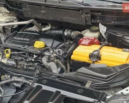 Білий Ніссан ІксТрейл, об'ємом двигуна 1.6 л та пробігом 204 тис. км за 15900 $, фото 2 на Automoto.ua