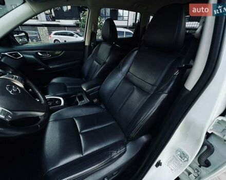 Белый Ниссан ИксТрейл, объемом двигателя 1.6 л и пробегом 154 тыс. км за 16500 $, фото 32 на Automoto.ua