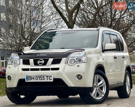 Білий Ніссан ІксТрейл, об'ємом двигуна 2 л та пробігом 147 тис. км за 9999 $, фото 17 на Automoto.ua