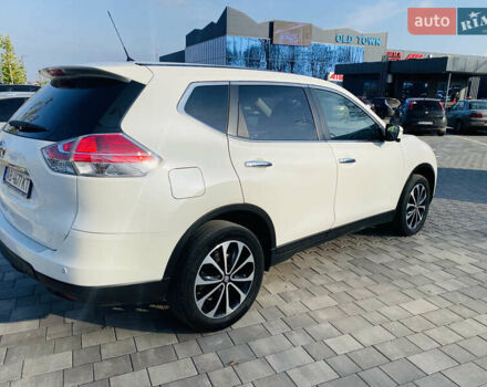 Белый Ниссан ИксТрейл, объемом двигателя 1.6 л и пробегом 190 тыс. км за 15500 $, фото 2 на Automoto.ua
