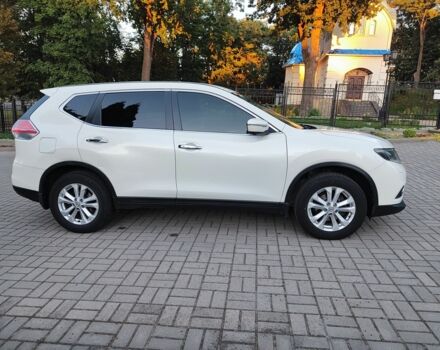 Белый Ниссан ИксТрейл, объемом двигателя 1.6 л и пробегом 176 тыс. км за 14400 $, фото 3 на Automoto.ua
