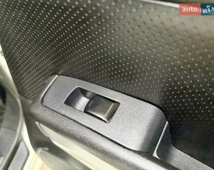 Білий Ніссан ІксТрейл, об'ємом двигуна 2 л та пробігом 147 тис. км за 9999 $, фото 65 на Automoto.ua