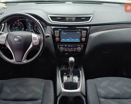 Белый Ниссан ИксТрейл, объемом двигателя 2 л и пробегом 127 тыс. км за 14953 $, фото 7 на Automoto.ua