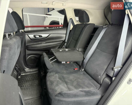 Белый Ниссан ИксТрейл, объемом двигателя 1.6 л и пробегом 122 тыс. км за 17900 $, фото 33 на Automoto.ua