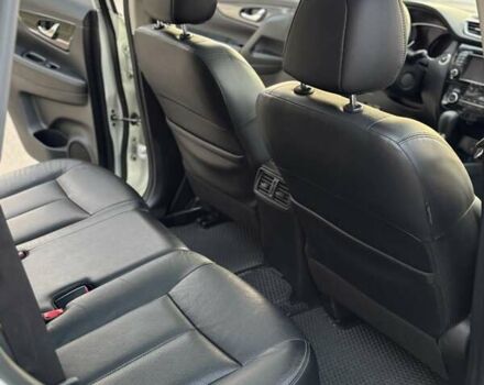 Білий Ніссан ІксТрейл, об'ємом двигуна 2 л та пробігом 153 тис. км за 14800 $, фото 57 на Automoto.ua