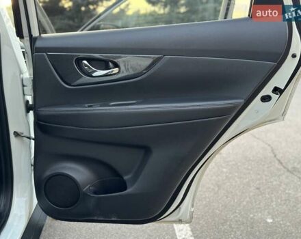 Білий Ніссан ІксТрейл, об'ємом двигуна 2 л та пробігом 153 тис. км за 14800 $, фото 54 на Automoto.ua