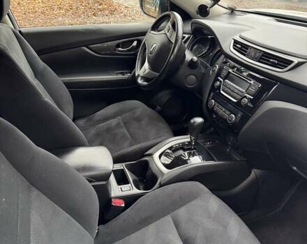 Білий Ніссан ІксТрейл, об'ємом двигуна 1.6 л та пробігом 221 тис. км за 14700 $, фото 8 на Automoto.ua