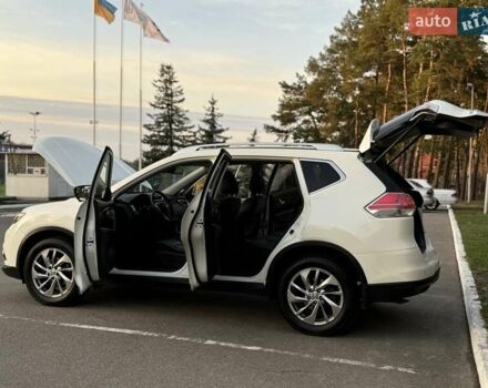 Білий Ніссан ІксТрейл, об'ємом двигуна 2 л та пробігом 153 тис. км за 14800 $, фото 8 на Automoto.ua