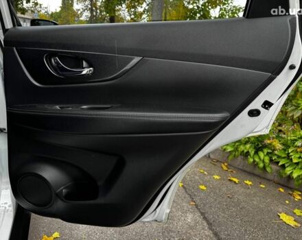 Белый Ниссан ИксТрейл, объемом двигателя 1.6 л и пробегом 222 тыс. км за 16340 $, фото 26 на Automoto.ua