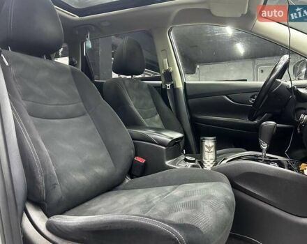 Белый Ниссан ИксТрейл, объемом двигателя 2 л и пробегом 203 тыс. км за 20500 $, фото 14 на Automoto.ua