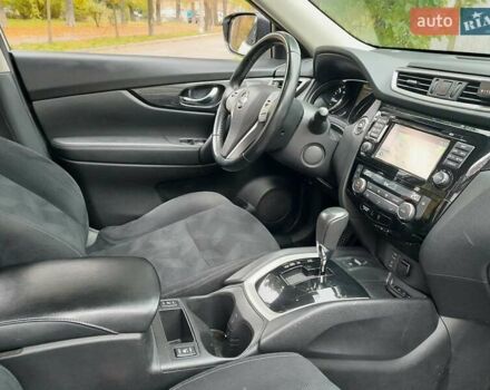 Білий Ніссан ІксТрейл, об'ємом двигуна 1.6 л та пробігом 174 тис. км за 15999 $, фото 21 на Automoto.ua