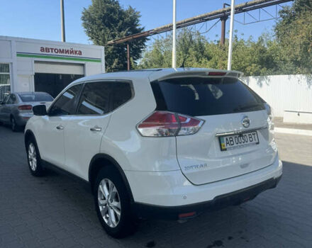 Белый Ниссан ИксТрейл, объемом двигателя 2 л и пробегом 105 тыс. км за 14999 $, фото 5 на Automoto.ua
