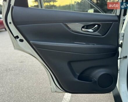 Білий Ніссан ІксТрейл, об'ємом двигуна 2 л та пробігом 153 тис. км за 14800 $, фото 49 на Automoto.ua