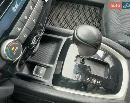 Білий Ніссан ІксТрейл, об'ємом двигуна 1.6 л та пробігом 174 тис. км за 15999 $, фото 24 на Automoto.ua