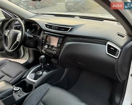 Білий Ніссан ІксТрейл, об'ємом двигуна 2 л та пробігом 153 тис. км за 14800 $, фото 66 на Automoto.ua