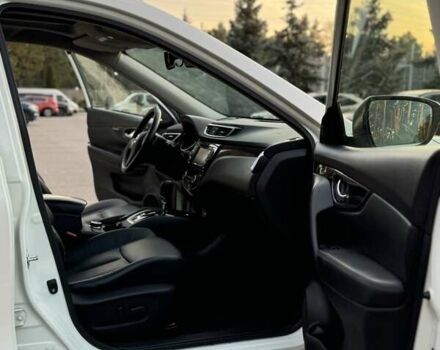 Білий Ніссан ІксТрейл, об'ємом двигуна 2 л та пробігом 153 тис. км за 14800 $, фото 61 на Automoto.ua