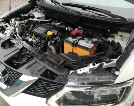 Белый Ниссан ИксТрейл, объемом двигателя 1.6 л и пробегом 174 тыс. км за 15799 $, фото 20 на Automoto.ua