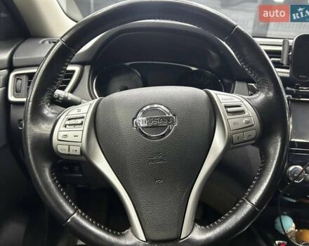 Белый Ниссан ИксТрейл, объемом двигателя 2 л и пробегом 203 тыс. км за 20500 $, фото 10 на Automoto.ua