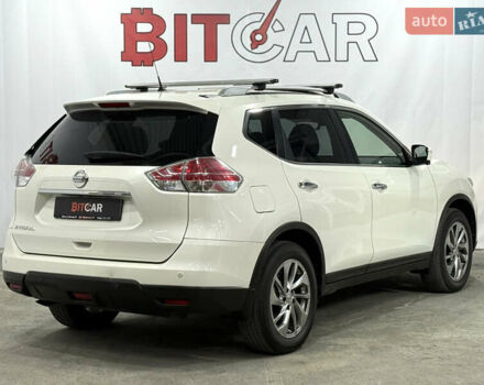 Белый Ниссан ИксТрейл, объемом двигателя 1.6 л и пробегом 122 тыс. км за 17900 $, фото 5 на Automoto.ua