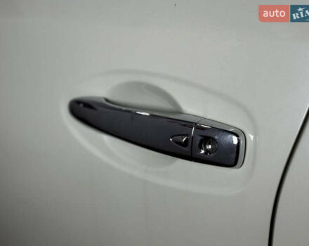 Белый Ниссан ИксТрейл, объемом двигателя 1.6 л и пробегом 122 тыс. км за 17900 $, фото 11 на Automoto.ua