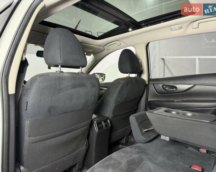 Белый Ниссан ИксТрейл, объемом двигателя 1.6 л и пробегом 122 тыс. км за 17900 $, фото 35 на Automoto.ua