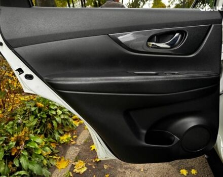 Белый Ниссан ИксТрейл, объемом двигателя 1.6 л и пробегом 222 тыс. км за 16340 $, фото 23 на Automoto.ua