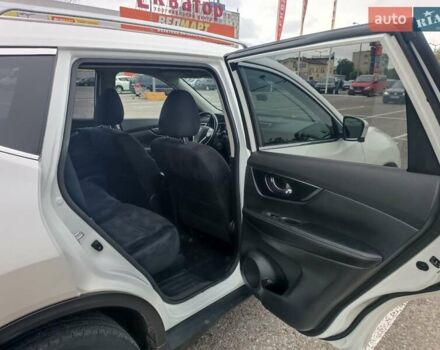 Белый Ниссан ИксТрейл, объемом двигателя 2 л и пробегом 197 тыс. км за 19950 $, фото 14 на Automoto.ua