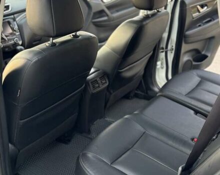 Білий Ніссан ІксТрейл, об'ємом двигуна 2 л та пробігом 153 тис. км за 14800 $, фото 52 на Automoto.ua