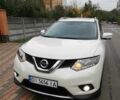 Белый Ниссан ИксТрейл, объемом двигателя 1.6 л и пробегом 174 тыс. км за 15799 $, фото 7 на Automoto.ua